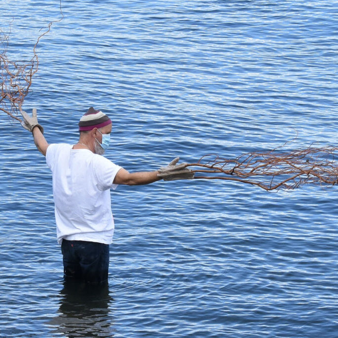 08-FRANÇOIS-MORELLI_Photo_Ce-chemin-qui-marche-_-Fleuve-2020-Saint-Laurent-QC-2020-Serge-Marchetta
